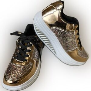 Women’s,Gold Glitter & Shiny Artificial Leather, Size 8, Wedge, Platform Sneaker